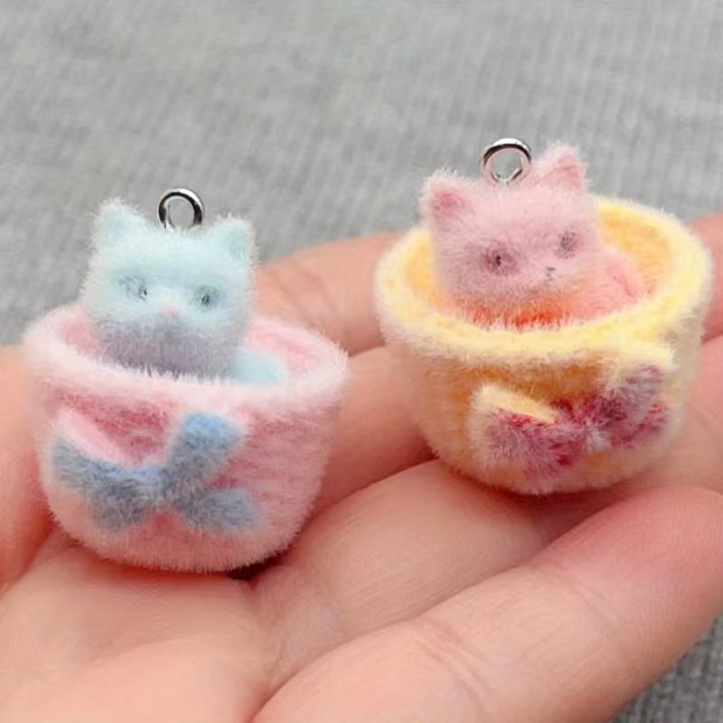 Resin Art Accessories - 4 buah liontin kucing resin 3D,